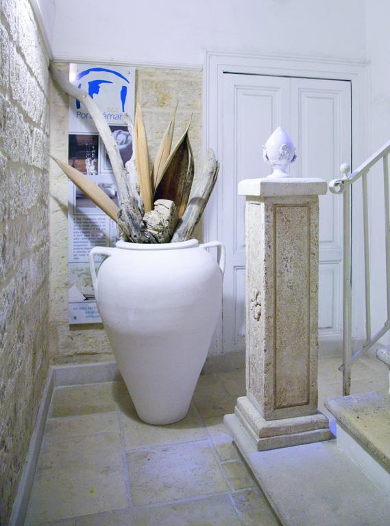 Portadamare Bed and Breakfast Trani Eksteriør billede