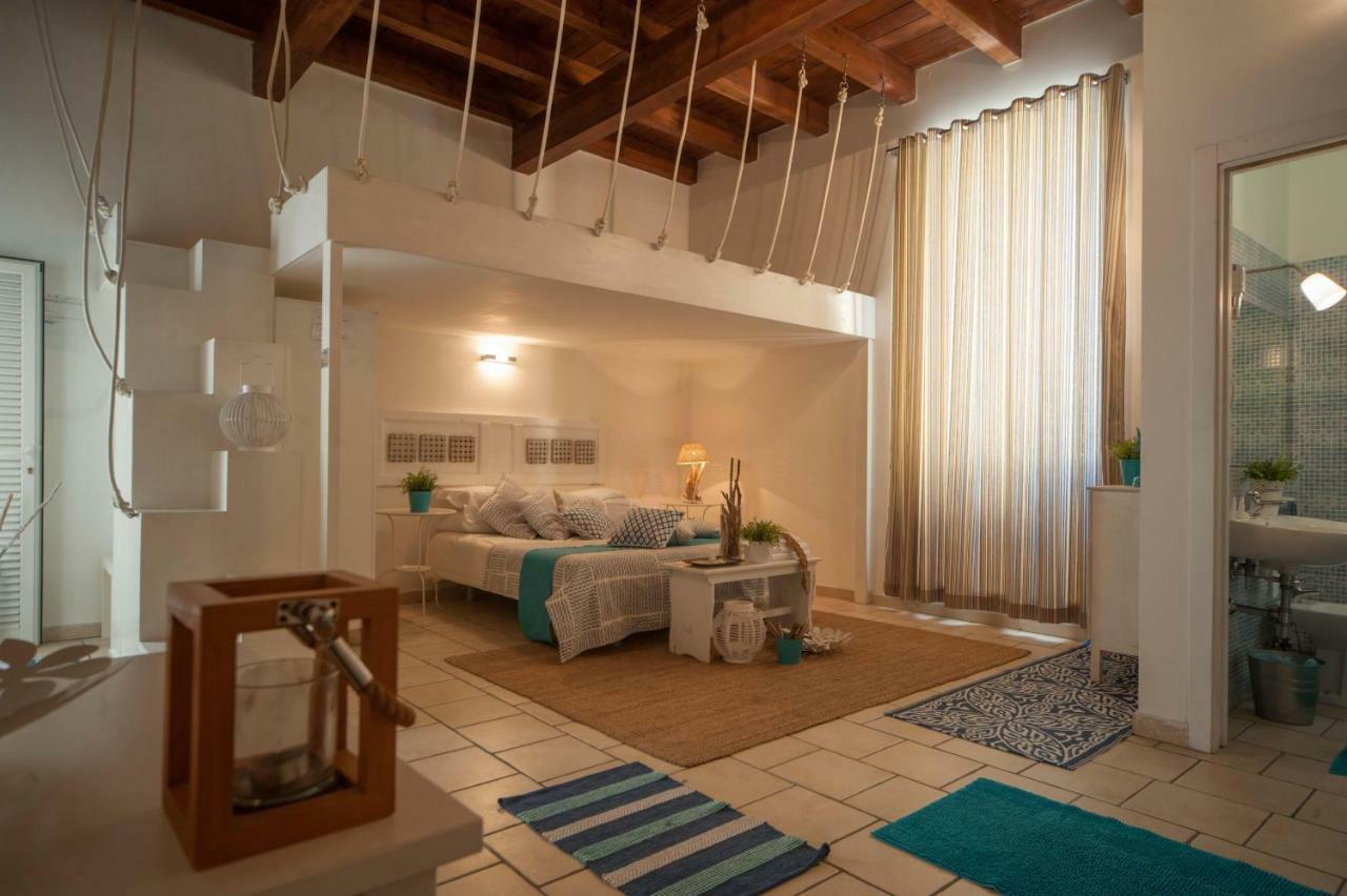 Portadamare Bed and Breakfast Trani Eksteriør billede